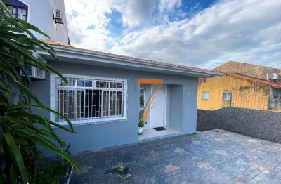Casa com 4 dormitórios à venda, 200 m² por R$ 1.200.000,00 - Estreito - Florianópolis/SC