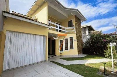 Casa com 4 dormitórios à venda, 230 m² por R$ 1.800.000,00 - Canto - Florianópolis/SC