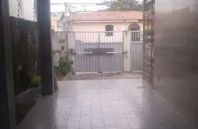 Casa com 4 quartos à venda na Rua Olinto Meira, 1072, Alecrim, Natal