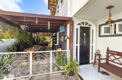 Casa com 3 dormitórios à venda, 192 m² por r$ 990.000,00 - emaús - parnamirim/rn