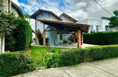 Casa com 392m² em condomínio fechado, no bairro de emaús
