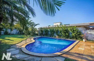 Casa à venda de alto padrão – terreno 1.000 m² / área construída 392 m²