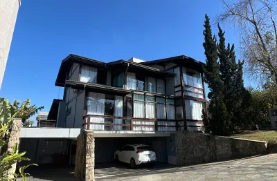 Casa de alto padrão à venda – morada dos lagos, aldeia da serra