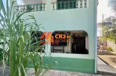 Casa à venda com 4 quartos, 2 suítes em piedade com 480 m².