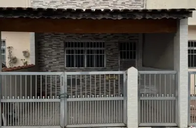Casa com 2 quartos à venda na Rua Lazurita, 451, Nova Mirim, Praia Grande