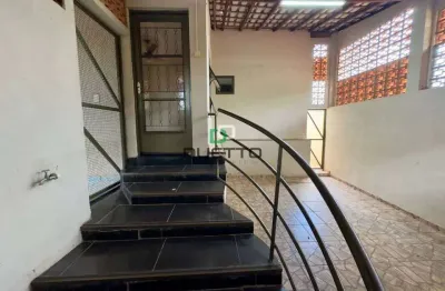 Casa com 4 quartos à venda em Antônio Zanaga, Americana 