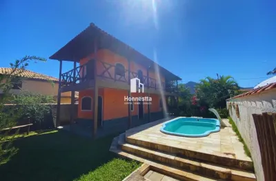 Linda casa 3qts, piscina,  porteira fechada, 100mts da praia de jaconé, maricá.
