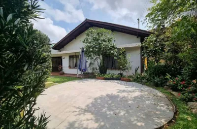 Casa com 137,86m² e terreno com 498m² à venda no bairro vila nova em jaraguá do sul