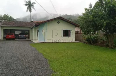Casa com 112m² à venda no bairro barra do rio cerro em jaraguá do sul