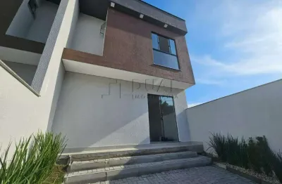 Geminado sobrado no bairro joão pessoa em jaraguá do sul com 2 suítes + office