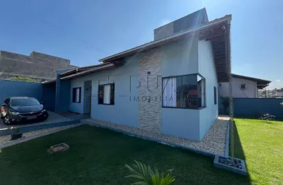 Casa à venda no bairro tifa martins em jaraguá do sul.