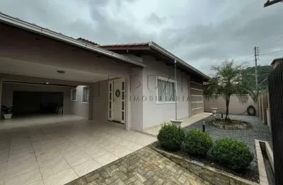 Casa à venda no bairro czerniewicz em jaraguá do sul.