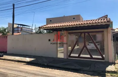 Casa com 3 quartos à venda na Padre Bento, 56, Centro, Boituva