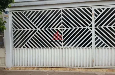 Casa com 3 quartos à venda na Avenida Célia Lourdes Vercelino, 212, Centro, Boituva