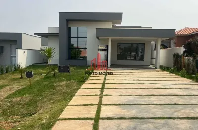 Casa à venda no condomínio ninho verde em tatuí, são paulo.