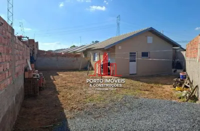 Casa com 2 dormitórios à venda, 49 m² por R$ 202.000 - Bacaetava - Iperó/SP