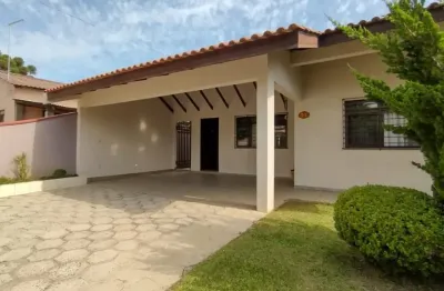 Ótima casa com piscina no jardim bela vista, itaqui, campo largo
