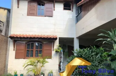 Casa com 2 quartos à venda no jacaré, cabo frio , 180 m2 por r$ 270.000