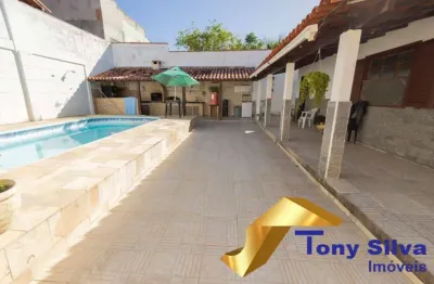 Linda casa linear 3 quartos (sendo 1 suíte) com piscina e área gourmet!