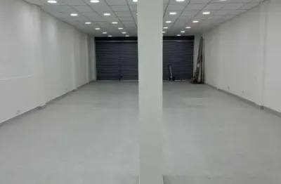 Excelente ponto comercial no centro na praça porto rocha em cabo frio!!!
