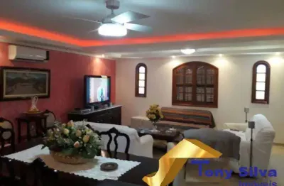 Excelente oportunidade casa no balneário 5 dormitórios!
