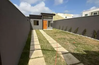 Linda casa independente com 2 quartos na vila do peró !!!