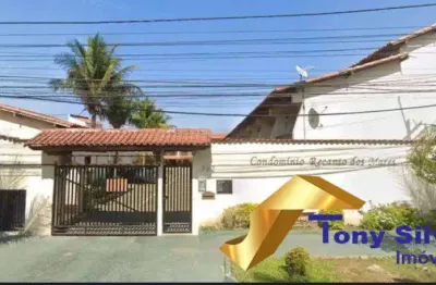 Casa Triplex em Condomínio Fechado - 4 Quartos (2 Suítes) - Próximo à Praia