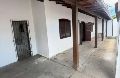 Casa Linear Independente com 1 dormitório no Parque Burle!!!!