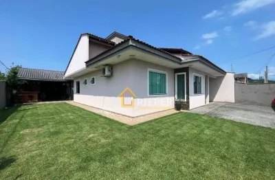 Linda casa com piscina à venda, 130 m² por r$ 699.000 - joão costa - joinville/sc