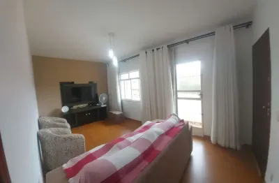 Apartamento com Terraço Privativo – Av. Getúlio Vargas – São Lourenço/MG