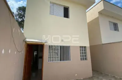 Casa em condomínio fechado com 4 quartos para alugar na rua araraúna, jaguari, santana de parnaíba por r$ 4.500