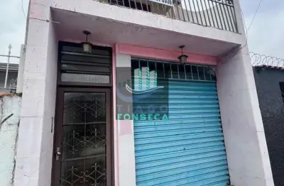 Casa comercial à venda com espaço amplo e versátil!