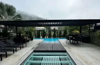 Casa em condomínio fechado com 6 quartos à venda na Avenida Rodesindo Pavan, Praia do Estaleiro, Balneário Camboriú