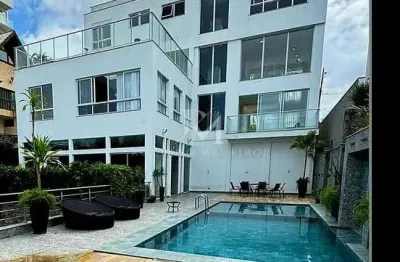 Casa alto padrão, 6 suítes, cinema, piscina no bairro bosque das mansões, são josé/sc