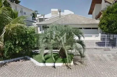 Casa 4  suites, mobiliada, piscina - jurerê internacional, florianópolis - sc