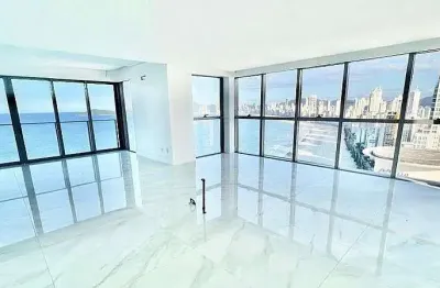 Apartamento de alto padrão à venda no splendido, balneário camboriú