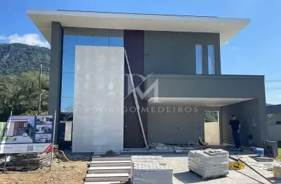 Casa à venda no reserva da pedra, pedra branca – 4 dormitórios e piscina