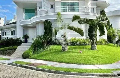 Casa com 4 suítes à venda Jurerê Internacional em Florianópolis/SC