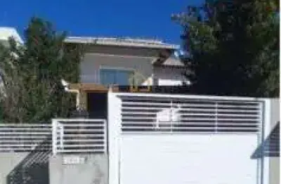 Casa com 2 quartos à venda na Avenida das Constelações, 198, São João do Rio Vermelho, Florianópolis