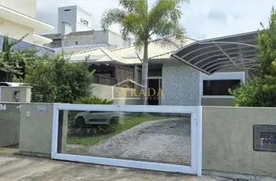 Casa com 3 quartos à venda na Rua do Ipê da Várzea, 84, Cachoeira do Bom Jesus, Florianópolis