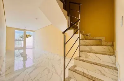 Casa com 2 quartos e 3 banheiros à venda - r$390.000