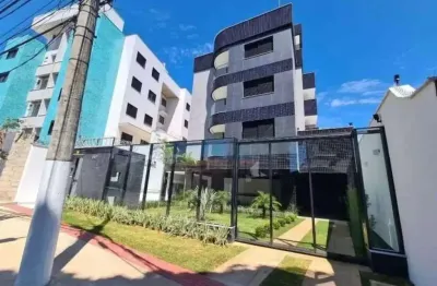 Cobertura - 04 qts. - 02 suítes - 170m² -no coração do itapoã