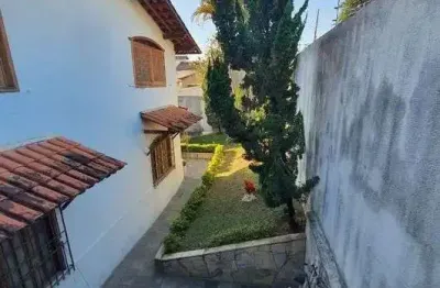 Casa com 4 quartos à venda na Rua Vicenzo Masi, 38, Itapoã, Belo Horizonte