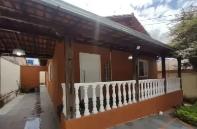 Casa com 3 quartos e 2 banheiros à venda - bairro santa mônica/ bh
