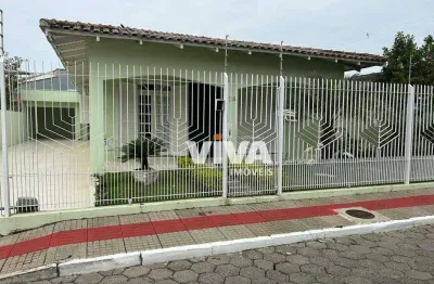 Casa com 3 dormitórios à venda, 160 m² por r$ 1.272.000,00 - são joão - itajaí/sc