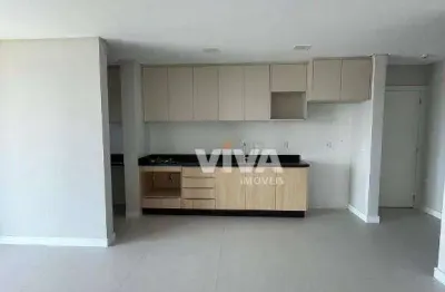 Apartamento com 2 dormitórios para alugar, 77 m² por r$ 5.600,00/mês - centro - itajaí/sc
