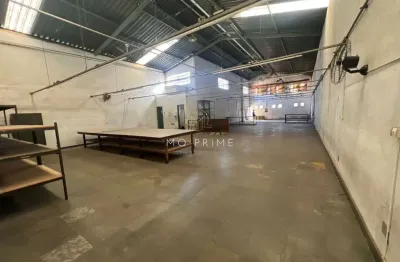 Galpão amplo com ótima localização, próximo ao ceasa e com acesso rápido à br-040.