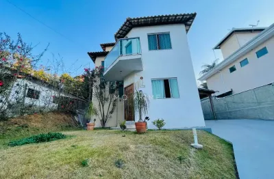 Condominio clube dos 200 - casa moderna em condomínio fechado – 3 quartos (1 suíte com closet e sacada)