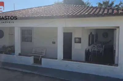 Casa para venda em araruama, paraty, 2 dormitórios, 1 banheiro, 2 vagas