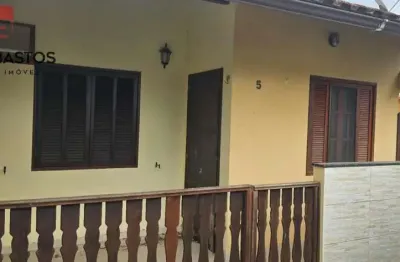 Casa em condomínio para venda em araruama, itatiquara, 2 dormitórios, 1 banheiro, 1 vaga